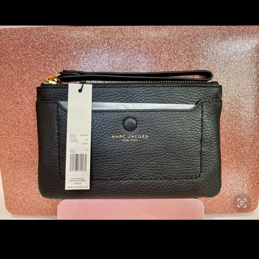 MARC JACOBS Wristlet